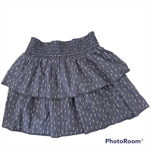 Universal Thread™ Women's Short Tiered Ruffle Mini Skirt Gray Ikat Size L - Picture 8 of 10